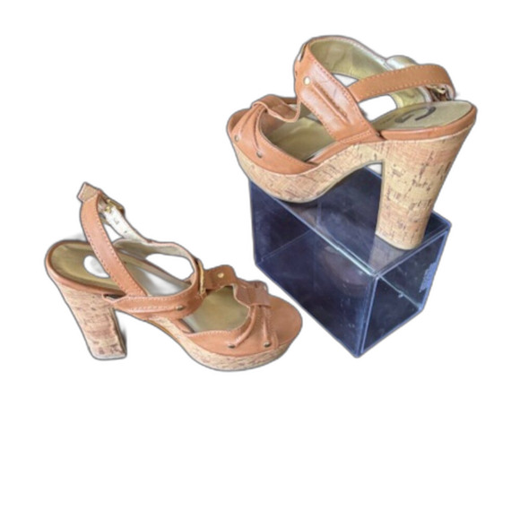 G by Guess Heeled Platform Sandals | Size 6 | - Picture 1 of 5